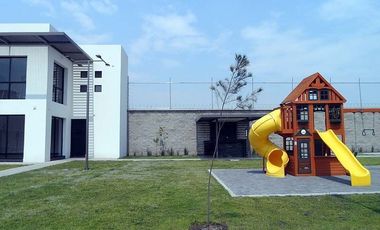 Casa en renta y venta en San Mateo