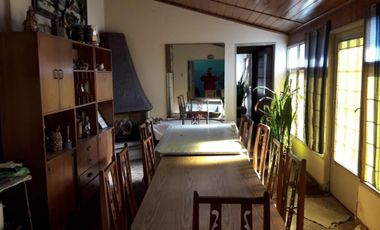 Barbaro Vende Galpón con vivienda en Billinghurst a metros de Av, Eva Perón