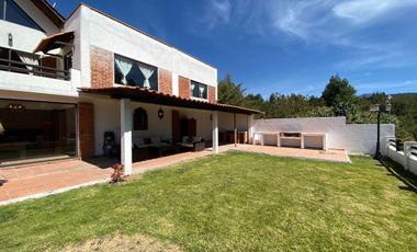 Casa en condominio - Xalatlaco