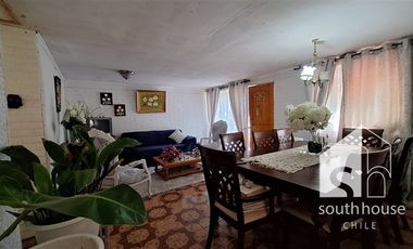 VENTA CASA 2Dorm. 2Baños. CIUDAD SATELITE MAIPÚ
