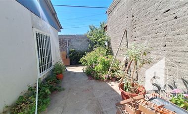 VENTA CASA 2Dorm. 2Baños. CIUDAD SATELITE MAIPÚ