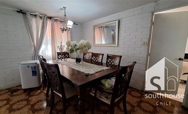VENTA CASA 2Dorm. 2Baños. CIUDAD SATELITE MAIPÚ
