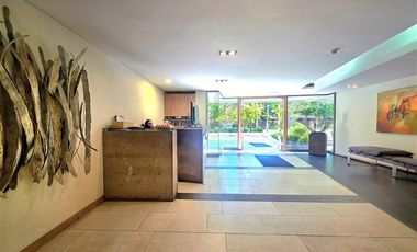 Departamento en venta de 2 dorm. Parque Arauco, Las Condes