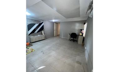 SE VENDE CASA COMERCIAL CON PISCINA UNIFAMILIAR EN CALLE 50