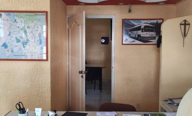 Edificio Comercial - Universidad