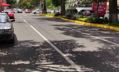 Edificio Comercial - Universidad