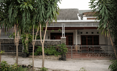 Rumah 2Lantai Di Dekat Kampus UGM Cocok Untuk Hunian
