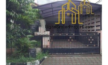 Rumah di komplek Aman dan Asri di Antapani | MEYJ