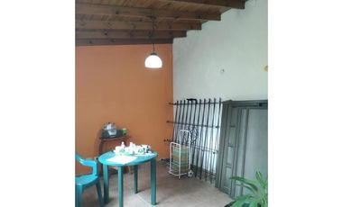 Casa en venta - 3 Dormitorios 2 Baño 1 Cochera - 350Mts2 - Tortuguitas, Malvinas Argentinas