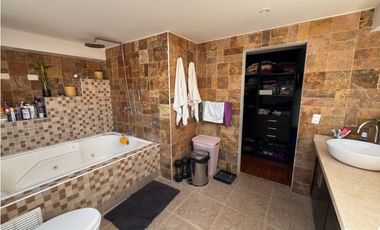 Vendemos hermosa casa variante Chía Cota