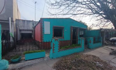 Casa en venta divisible en Virrey del Pino
