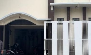 Dijual Rumah Ngagel Wasana Cocok Buat Usaha , Dekat Pucang, Surabaya Timur