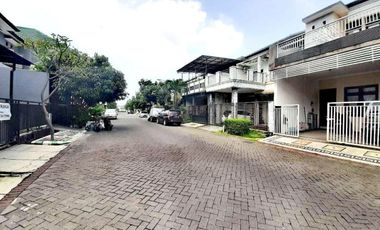 RUMAH GARDEN DIAN REGENCY WARU JALAN UTAMA DKT BANDARA