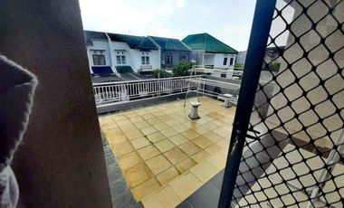 RUMAH GARDEN DIAN REGENCY WARU JALAN UTAMA DKT BANDARA