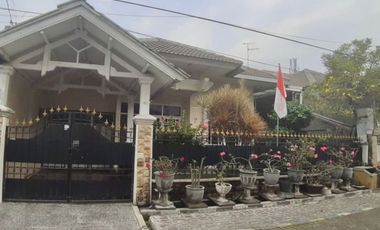Rumah Siap Huni Rungkut Mapan Timur Surabaya