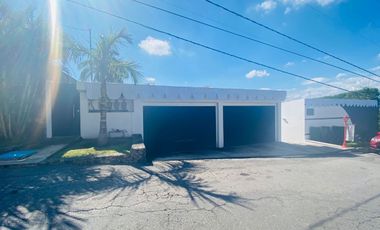 Casa en Fraccionamiento en Tamoanchan, Jiutepec, Morelos CAEN-999-Fr