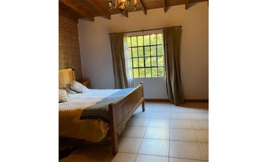HERMOSA CASA EN LA MEJOR ZONA DE LA BOTA INGENIERO MASCHWITZ