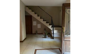 HERMOSA CASA EN LA MEJOR ZONA DE LA BOTA INGENIERO MASCHWITZ