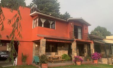 VENTA DE CASA EN PRIVADA FRESNOS EN RANCHO LA VIRGEN METEPEC