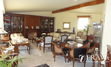 CASA EN VENTA EN JARDINES VALLARTA
