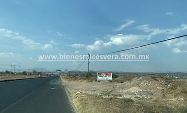TERRENO EN VENTA EN TEQUISQUIAPAN FERNANDO EN HACIENDA GRANDE