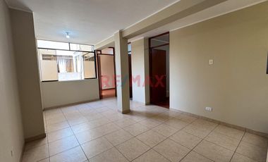 “💰 Invierte En Ate: Casa Con 4 Minidepartamentos Genera Ingresos”