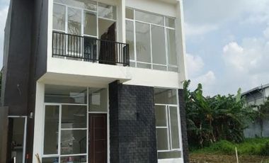 Rumah 2 lantai tanpa dp dekat tol cibinong free all in