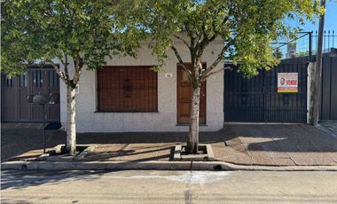 Vendo Casa y Departamentos en Concepción del Uruguay, Entre Ríos.