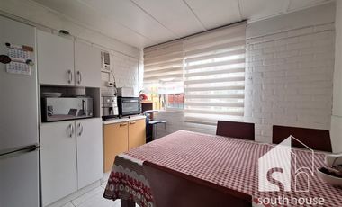 Casa venta de 3 dorm Terreno 278m2 Cerrillos C2J