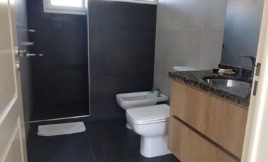 VENTA DE CASA EN Juana Koslay