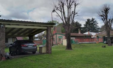 CASA QUINTA DE 4 AMBIENTES DE 1200MT2 EN VENTA - 20 DE JUNIO