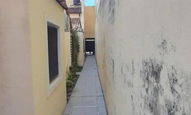 EXCELENTE PH DE 2 AMB AMPLIOS CON DOS PATIOS. MUY LUMINOSO Y AEREADO.