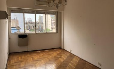 SIN MUEBLES - PISO ALTO - CONECCION PARA LAVARROPAS - ZONA ESTRATEGICA