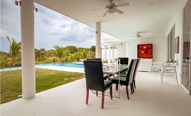 Se Vende casa en P.H. El Cortijo, Costa Esmeralda