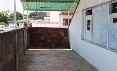 casa en venta en quinta oriental. Cod V17861