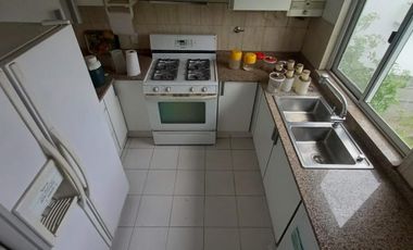 PROPIEDAD EN DOS PLANTA / OPORTUNIDAD / BERNAL / QUILMES (valor publicado a modo figurativo NO INFORMATIVO CONSULTE)