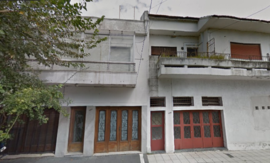 PROPIEDAD EN DOS PLANTA / OPORTUNIDAD / BERNAL / QUILMES (valor publicado a modo figurativo NO INFORMATIVO CONSULTE)