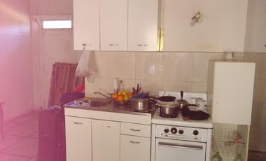 PROPIEDAD EN DOS PLANTA / OPORTUNIDAD / BERNAL / QUILMES (valor publicado a modo figurativo NO INFORMATIVO CONSULTE)