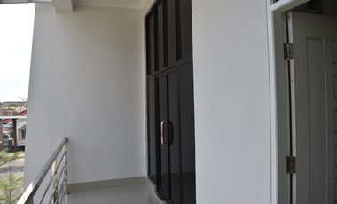 DIJUAL RUMAH SIAP HUNI 2 LANTAI DI JALAN TIUNG 2 SUKAJADI