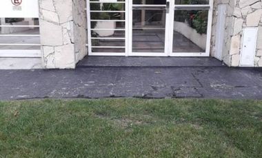 DEPARTAMENTO DE 2 AMBIENTES EN VENTA - PERMUTA