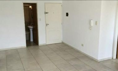 DEPARTAMENTO DE 2 AMBIENTES EN VENTA - PERMUTA