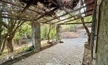 Casa en Venta en Venta Gran Casa PARA REMODELAR, Construcción Solida 5 Habitaciones, 4 Baños, 5000 m2, El Guayacan, San José de Maipo