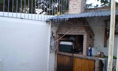 Casa PH en venta en Barrio Parque
