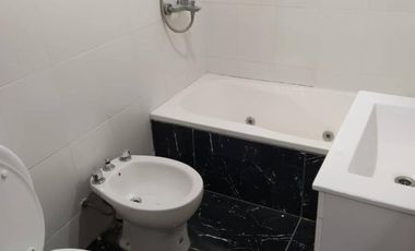 EXCELENTE MONOAMBIENTE MUY LUMINOSO