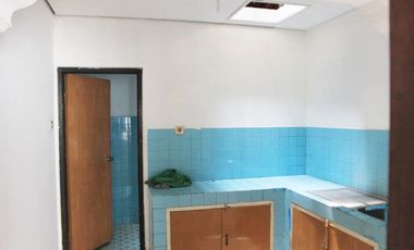 Di Sewakan Rumah 3 Kamar Posisi HOEK di Jl. Sawah Kurung, Bandung
