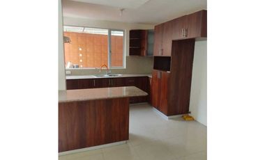 Casa En Conjunto Santiago del Valle