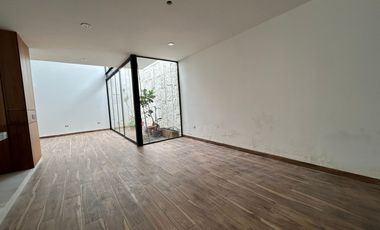 Casa en renta en ST. Angelo Resindencial