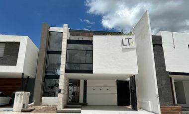 Casa en renta en ST. Angelo Resindencial