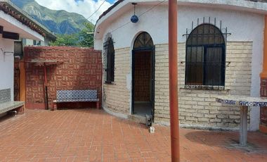 CASA EN VENTA CD  SATELITE