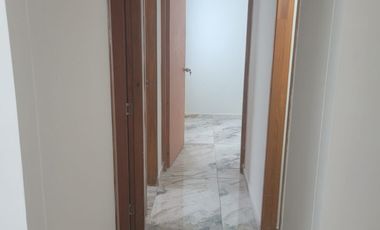 apartamento en venta en prados del este. Cod V5642